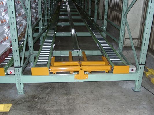 Buen precio Sistema de estanterías push back de alta resistencia Peterack, personalizado, 5 niveles, estanterías de almacenamiento para almacén con palets de acero, estándar europeo en línea