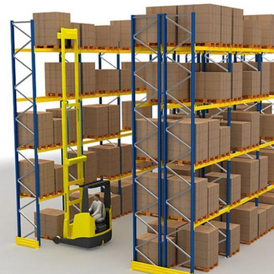 Giá tốt. Cầm pallet hạng nặng 3000kg Capacity 2500mm Lớp thép kẽm trực tuyến