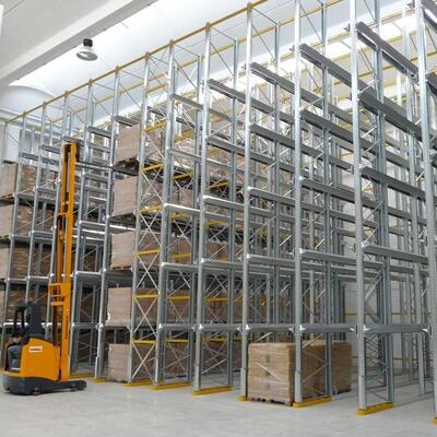 Good price Heavy Duty Drive In Racks Steel Pallet Storage Racking For Logistics Warehouse online